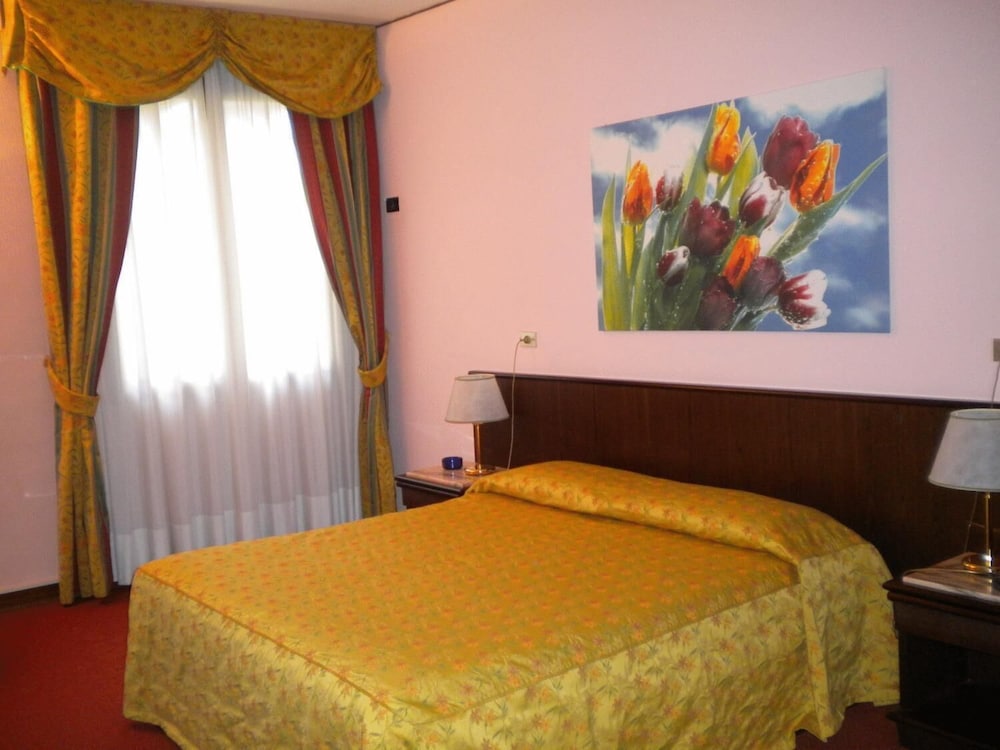 Hotel Donatello 27/63