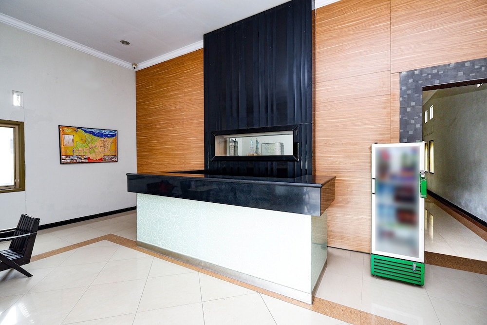 OYO 2436 Hotel Kencana 3/52