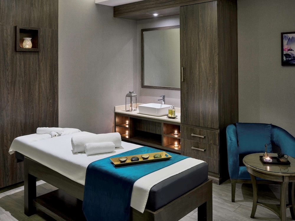 موفنبيك القصيم(Movenpick Qassim) 22/66