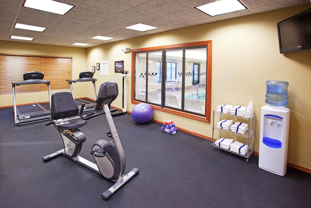 Holiday Inn Express Hotel Suites East Lansing 41/58