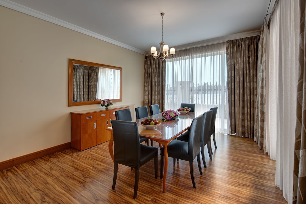 Barsha Gardens By J5 Holiday Homes 28/34