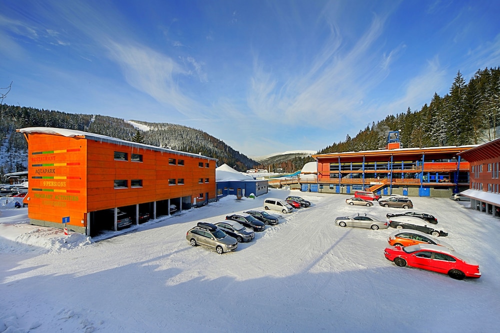 AQUA PARK SPINDLERUV MLYN 55/66