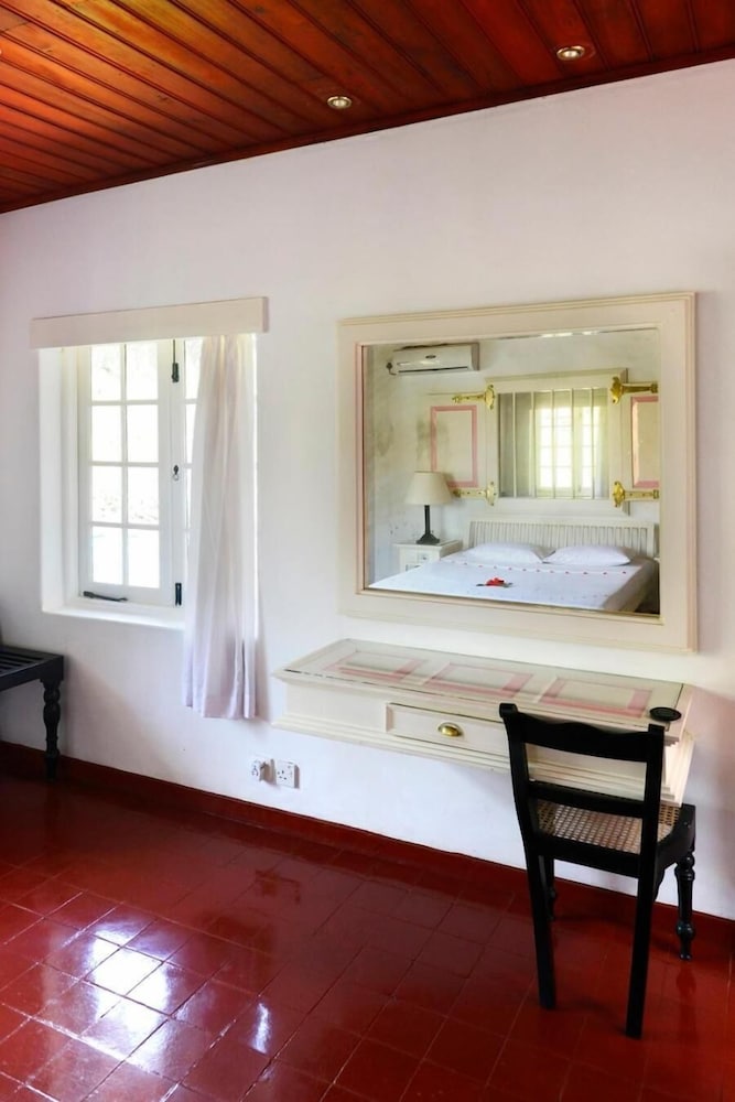 Hotel Warahena Walauwa 11/41