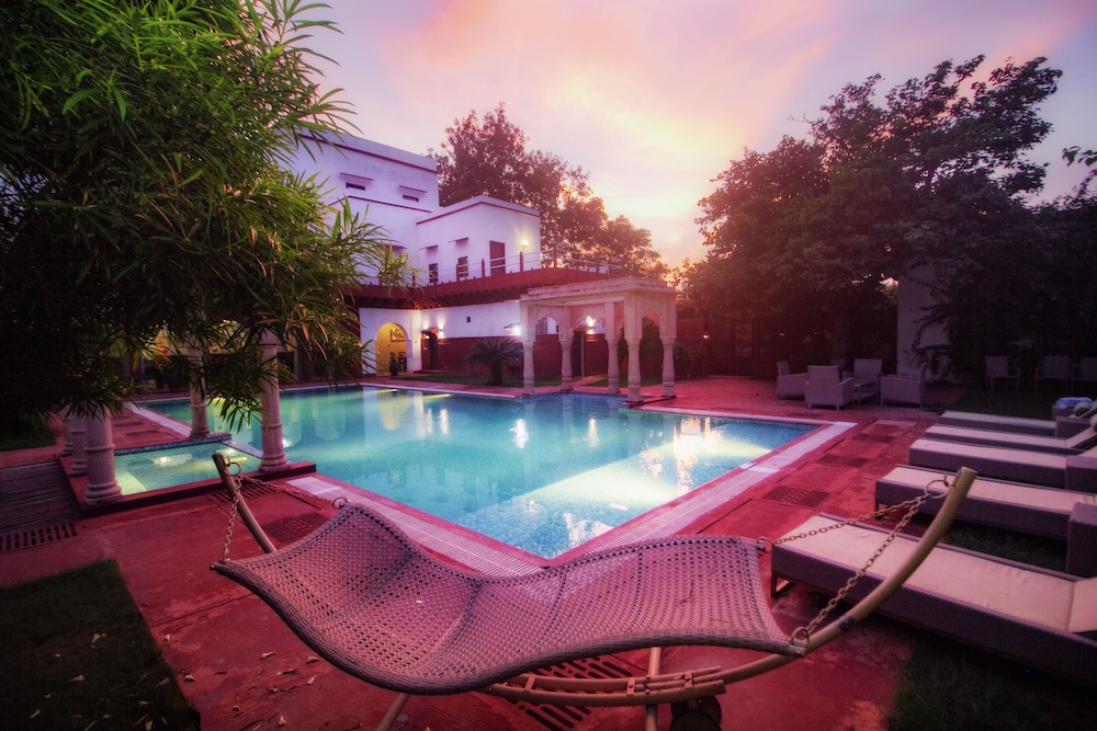 Amritara Chandra Mahal Haveli Bharatpur 46/50