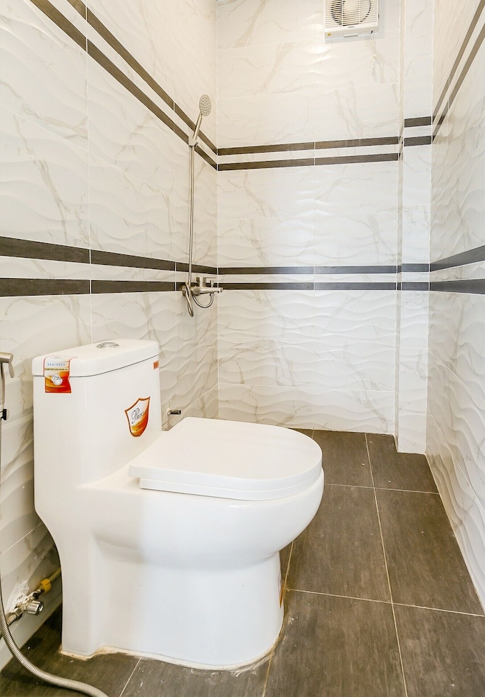 OYO 235 Ngoc Dung Hotel 32/33