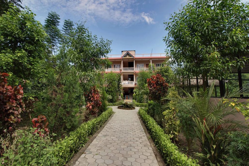 Eco Adventure Resort 18/23