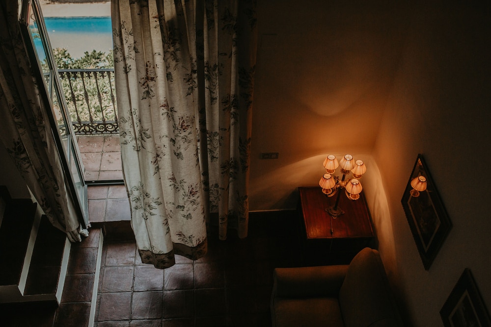 Posada de Valdezufre 17/51