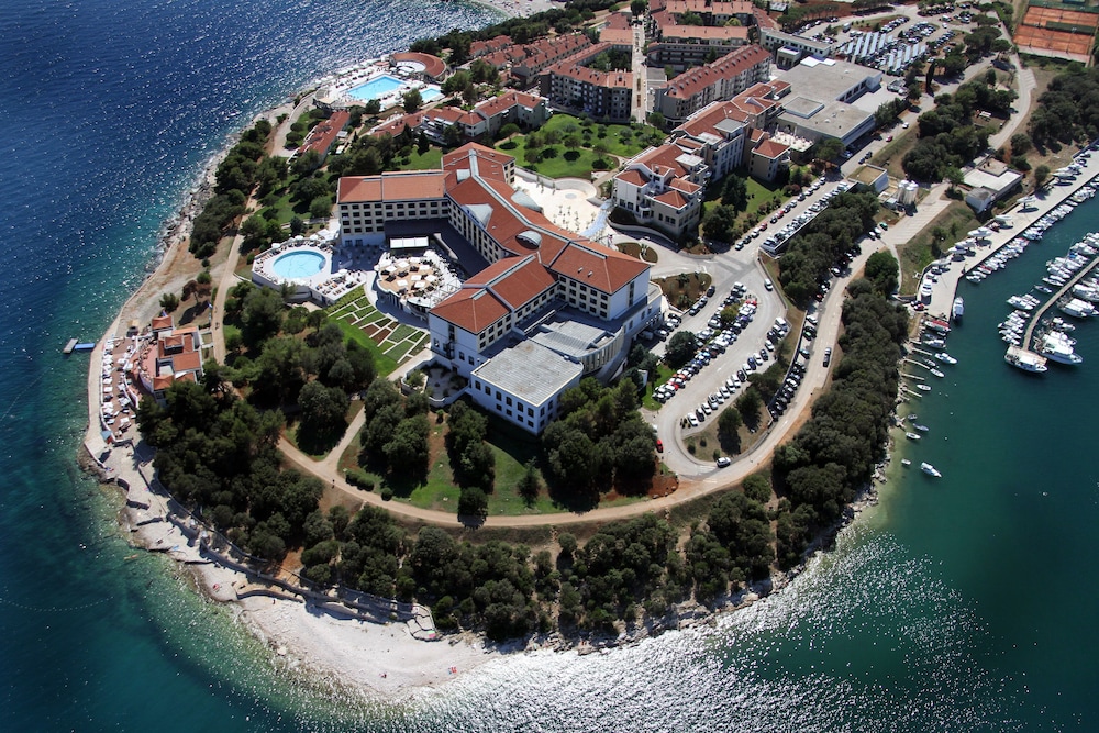 Park Plaza Histria 47/50