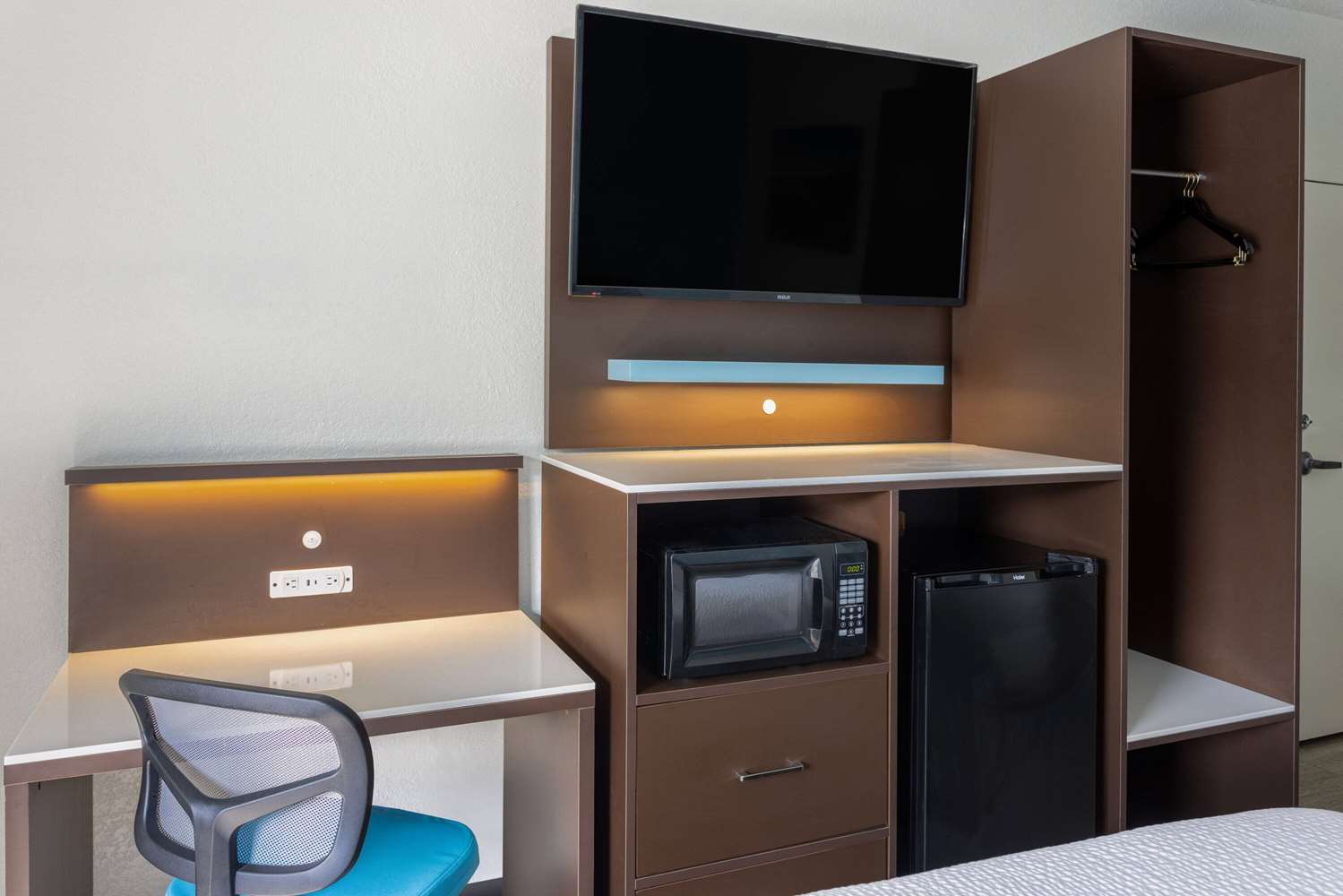Studio6 Suites Jacksonville, NC 26/34