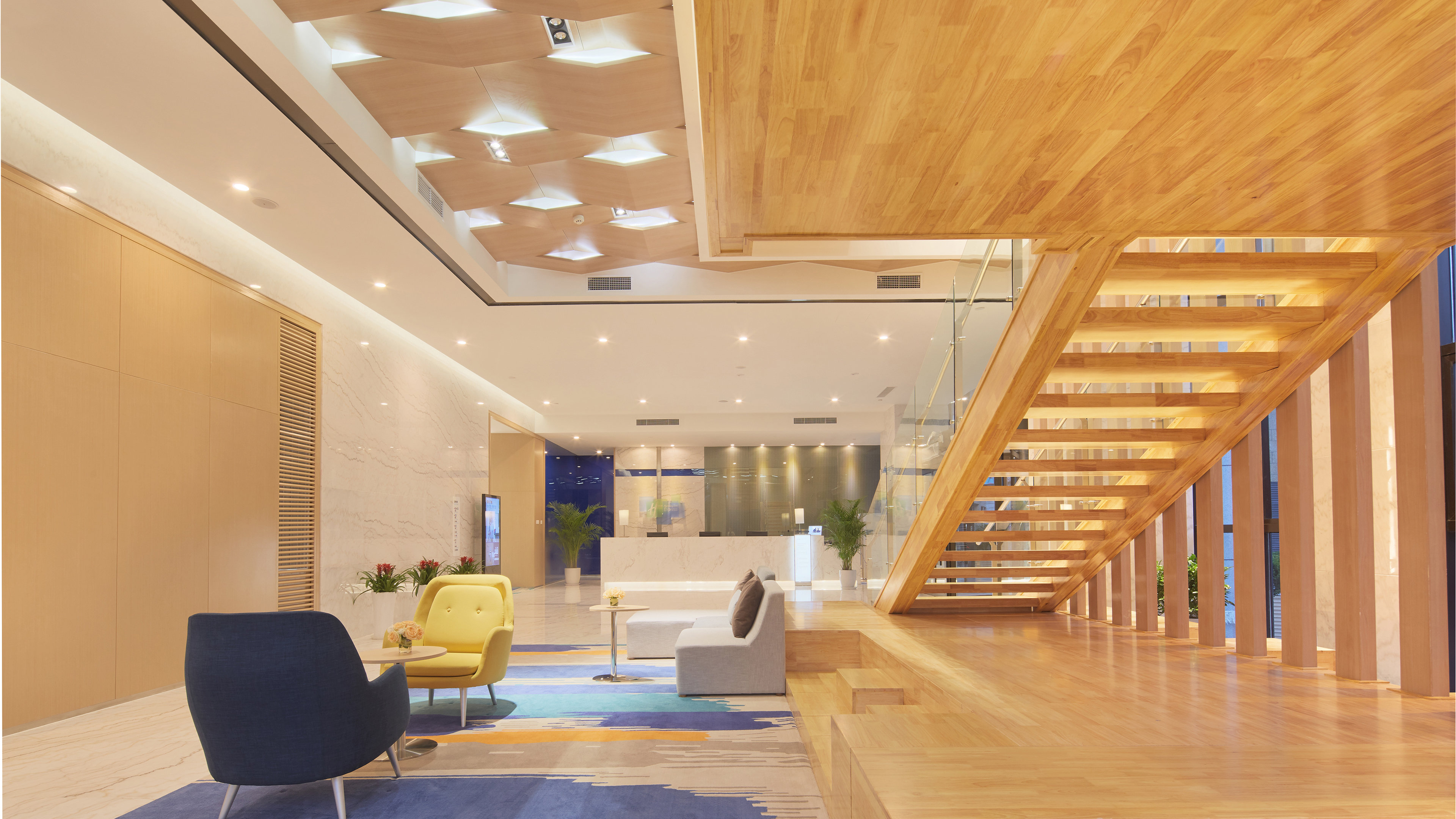 HOLIDAY INN EXPRESS QINGDAO WEST COAST 8/45