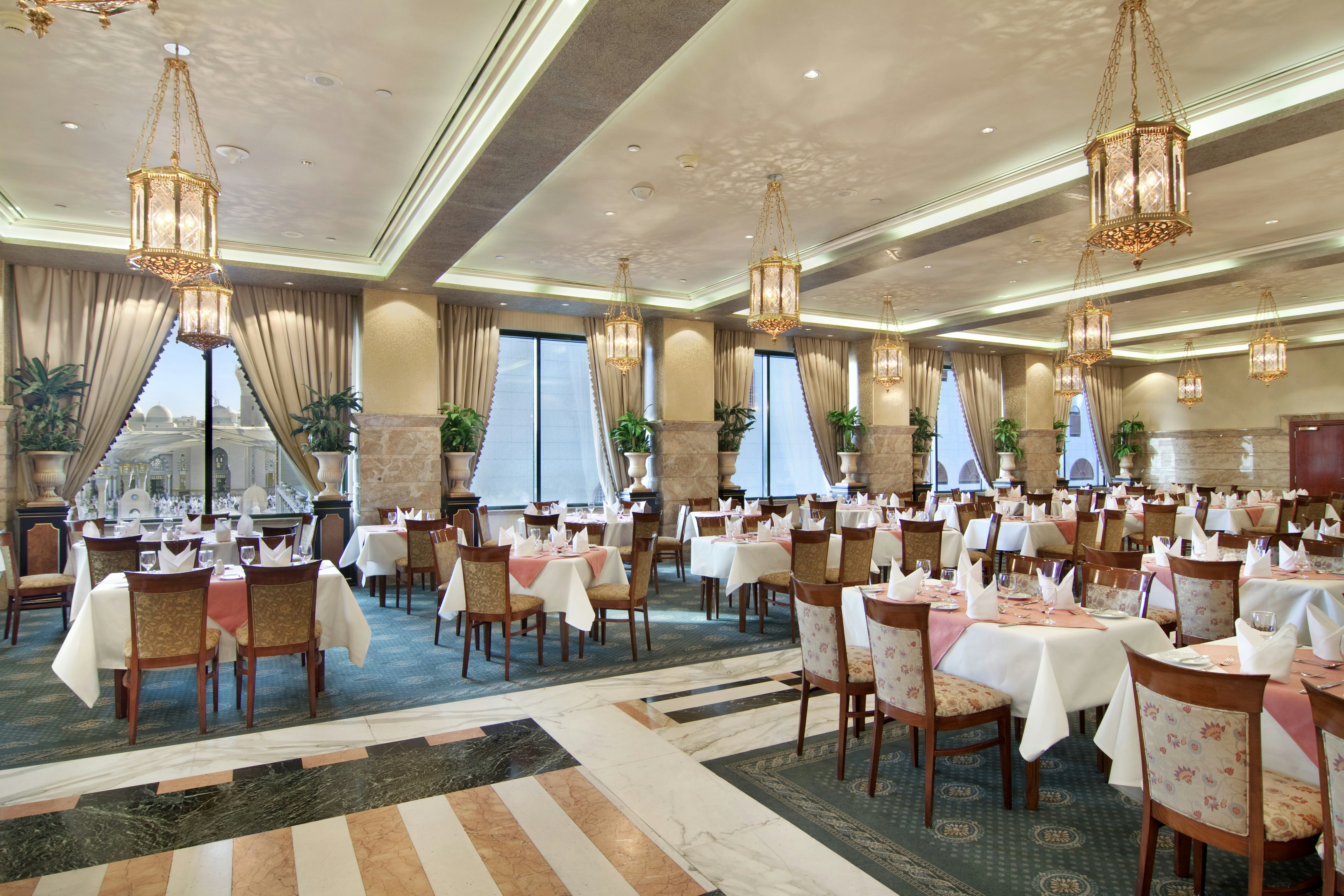 Madinah Hilton Hotel 25/43