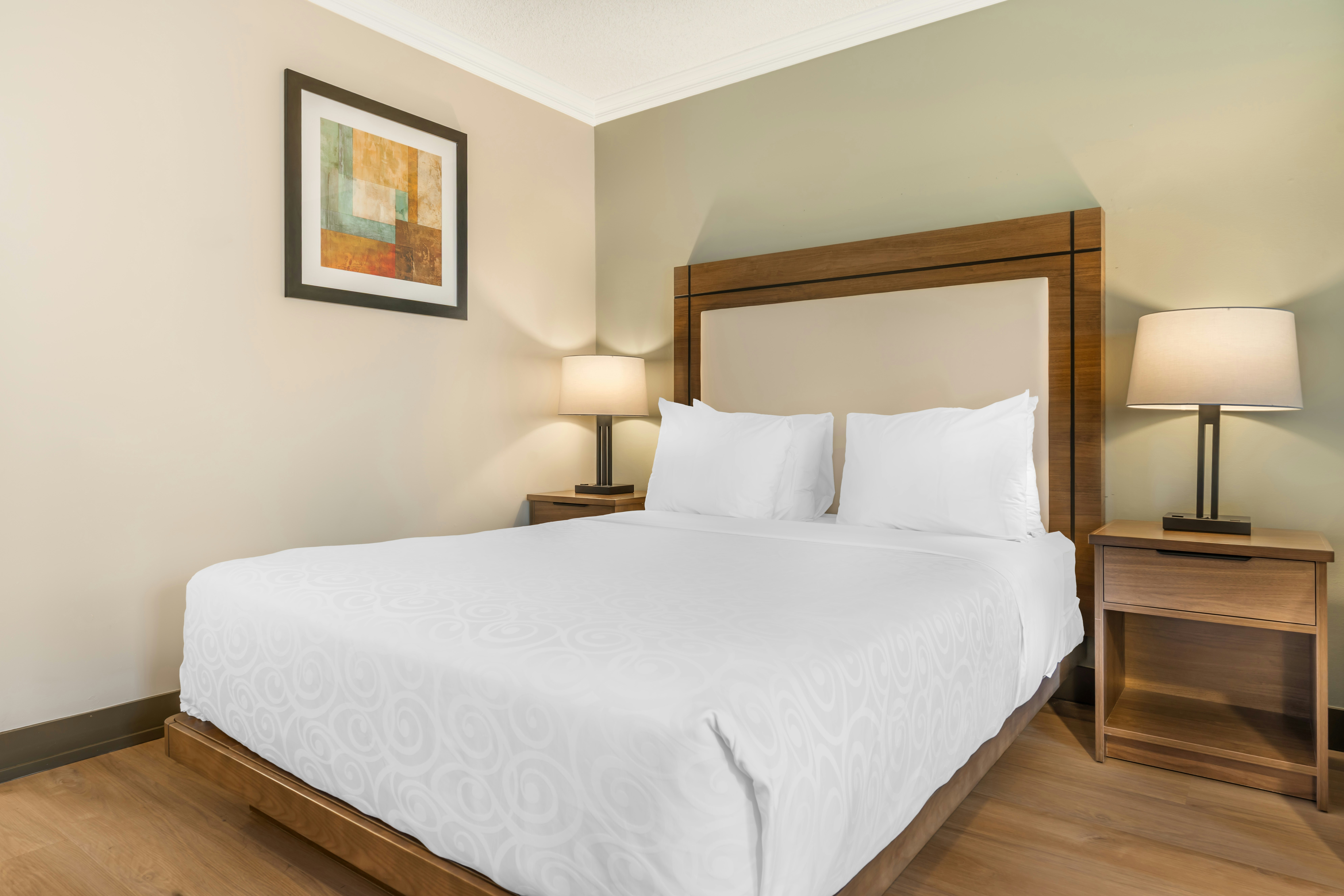Best Western Plus Burnaby Hotel 26/76
