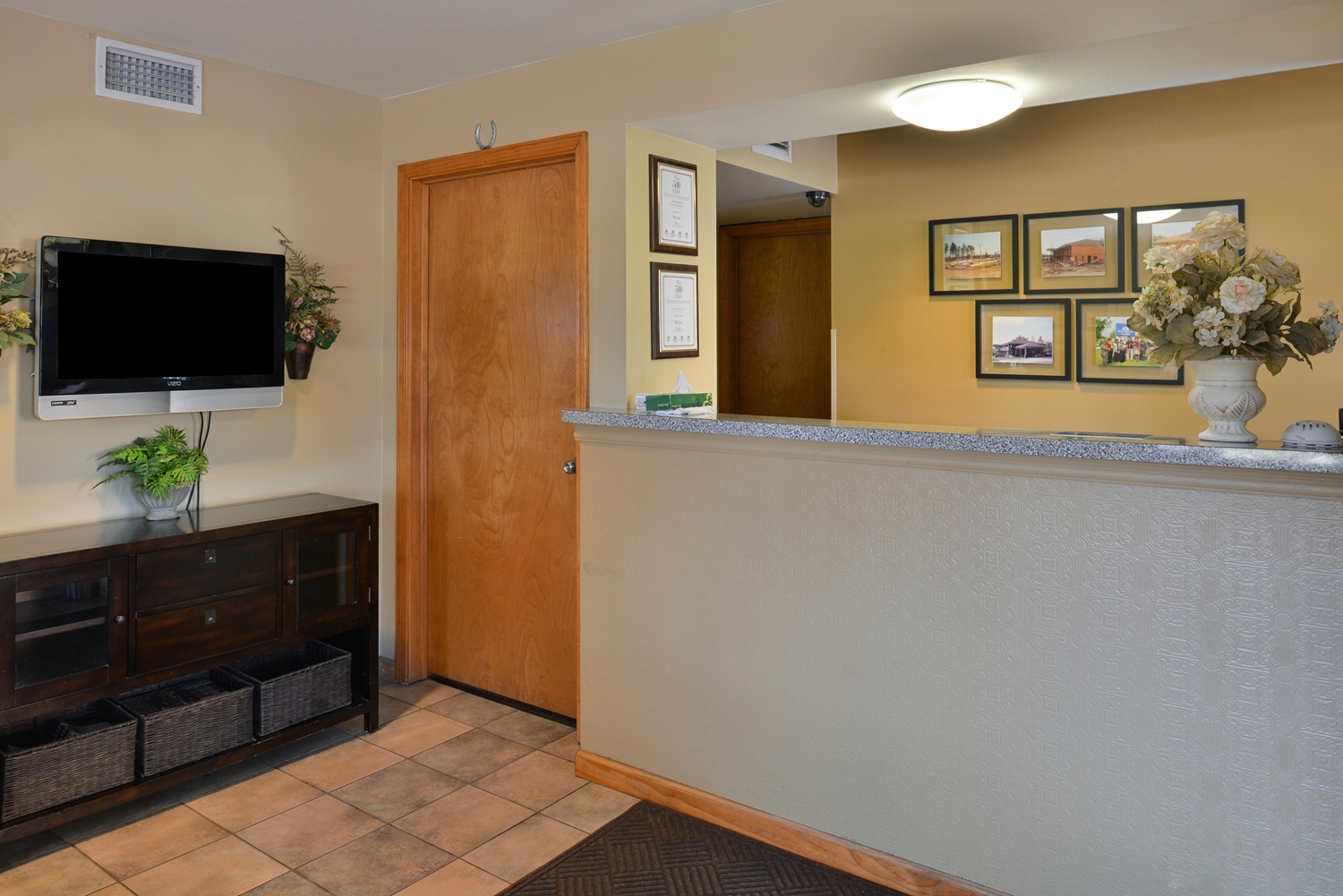 Americas Best Value Inn Suites Bryant Little Rock 5/18