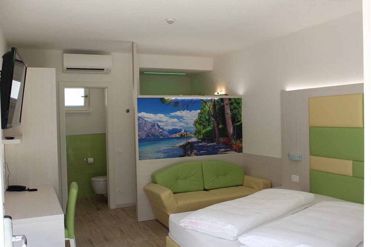 ROOM, PRIVATE POOL