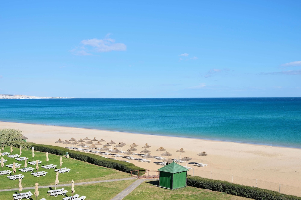 Iberostar Waves Averroes 61/66