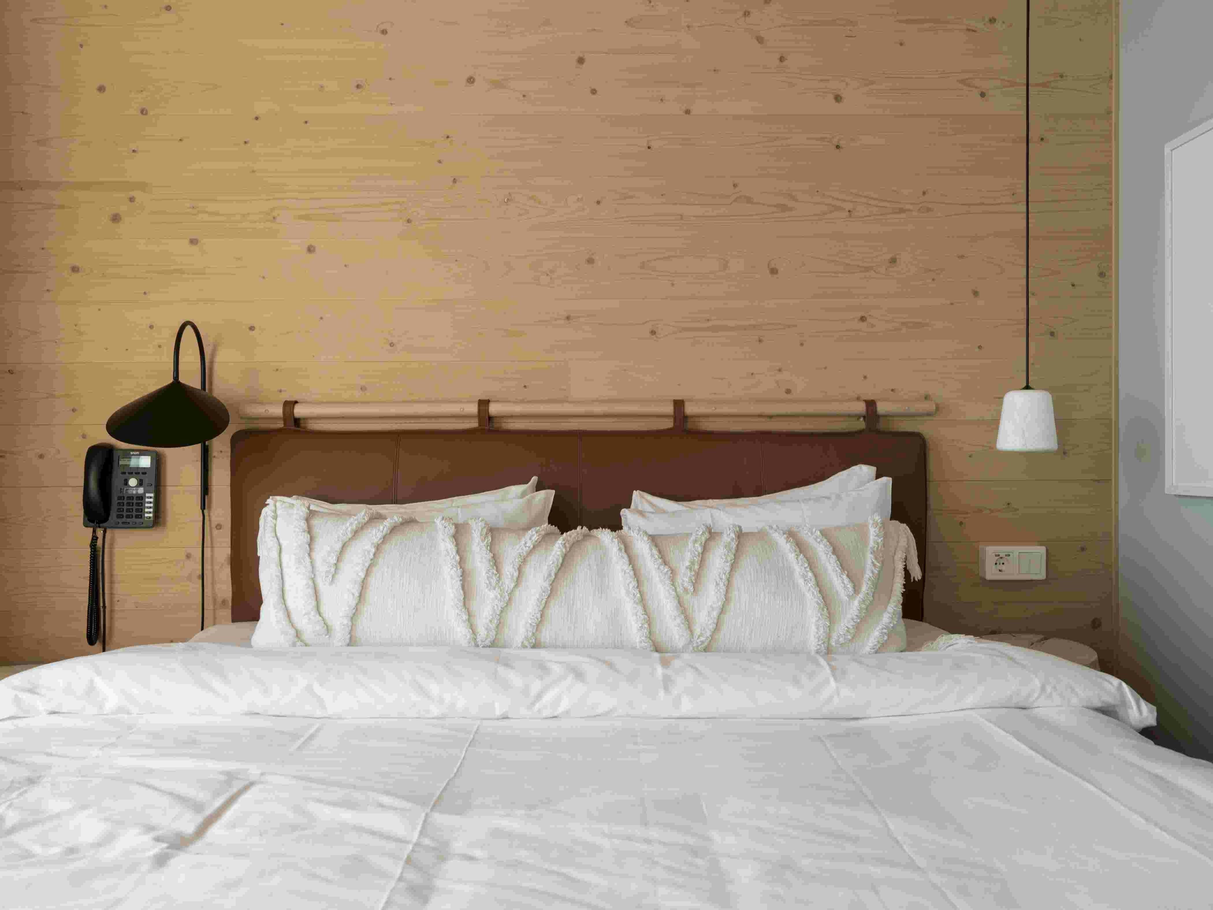 The Wood Hotel by Elite 24/53