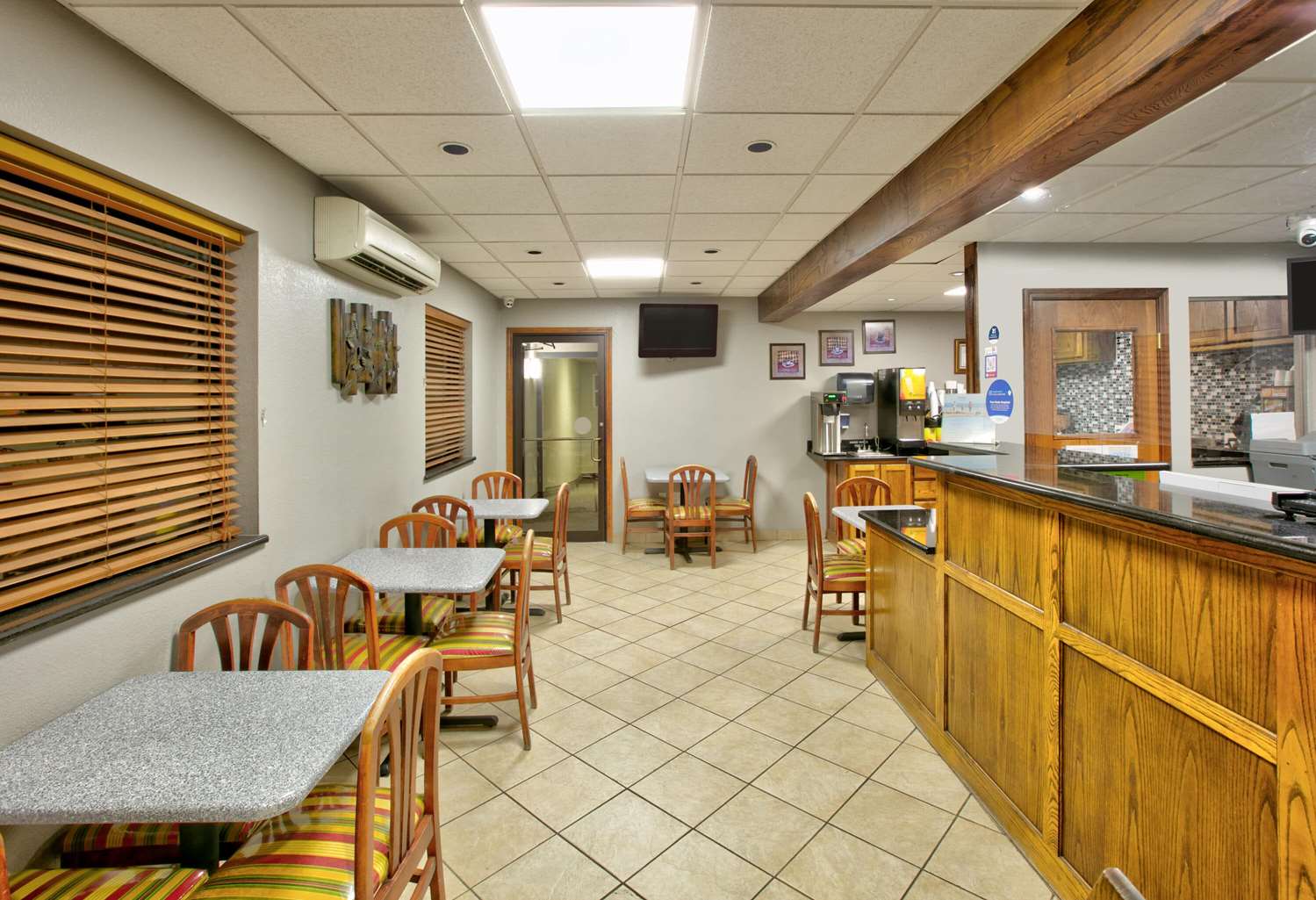 Super 8 by Wyndham Amarillo East 29/37