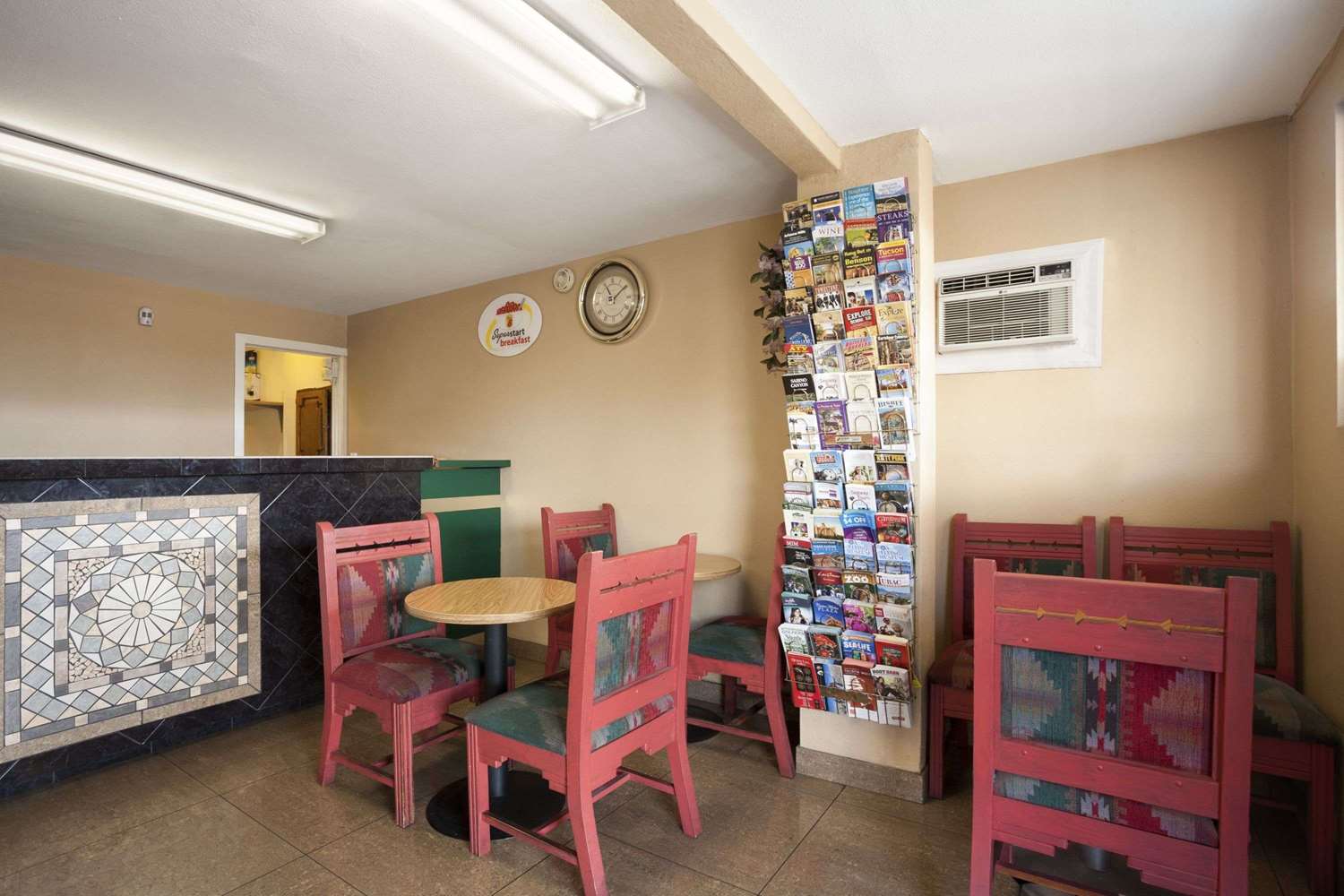 Motel6 Tucson, AZ - East Williams Center 14/17
