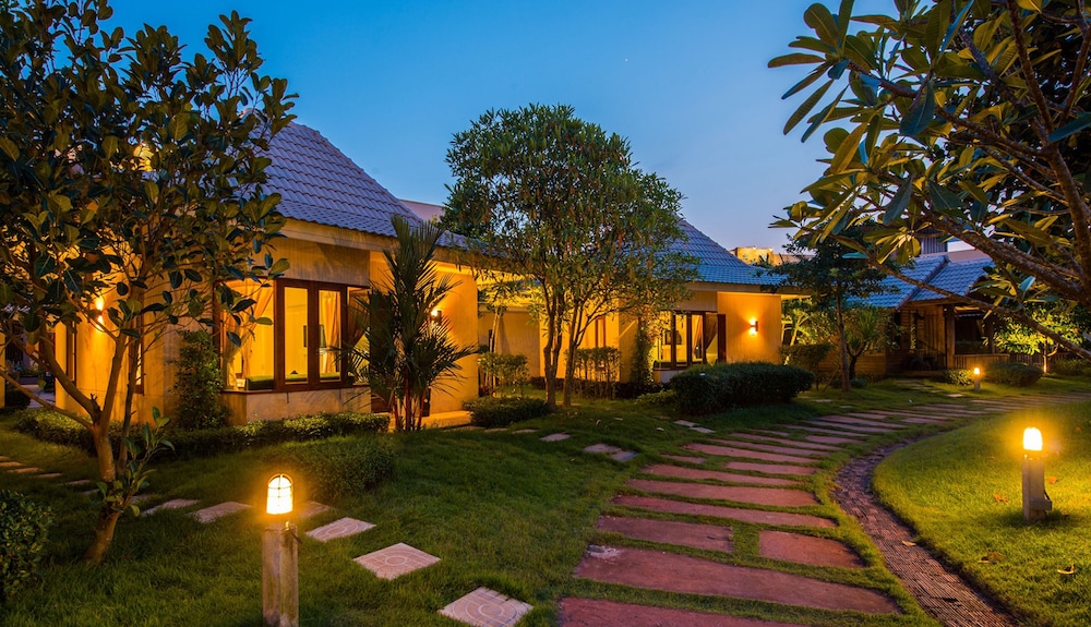 Panlaan Boutique Resort 59/72