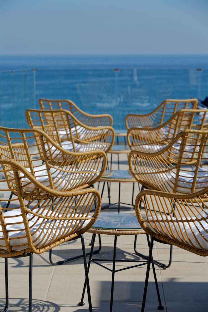 Archipelagos Hotel 27/46