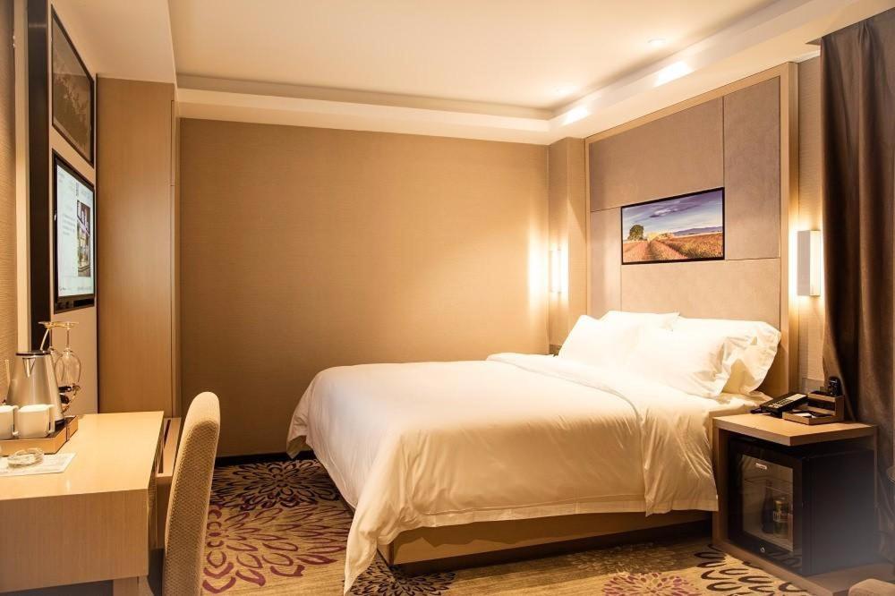 Lavande Hotels Shenzhen North Railway Station Bantian Metro Station 18/51