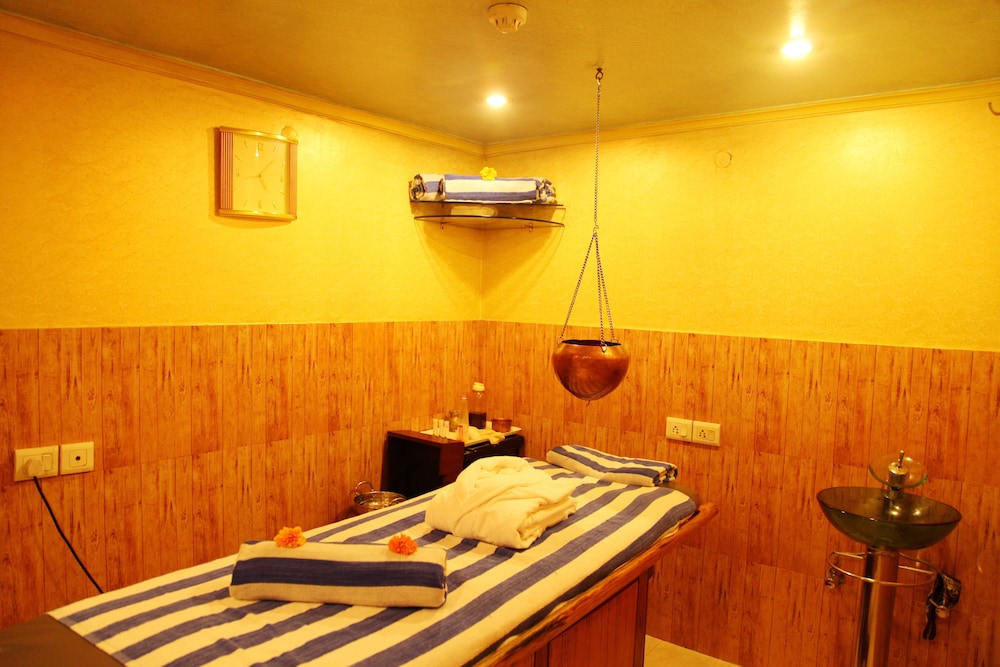 Regenta Orkos Haridwar 15/39