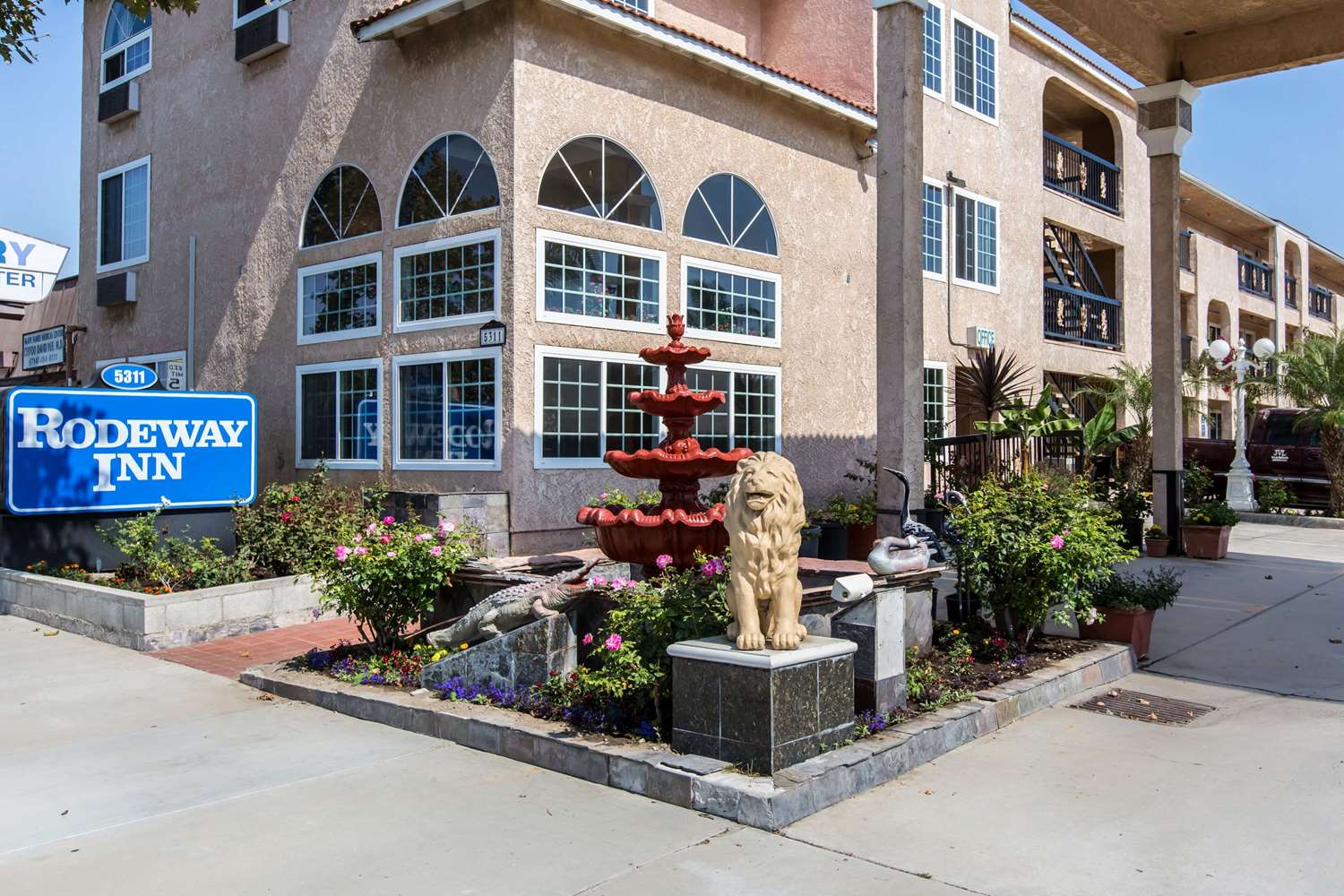Rodeway Inn Cypress - Buena Park 4/32