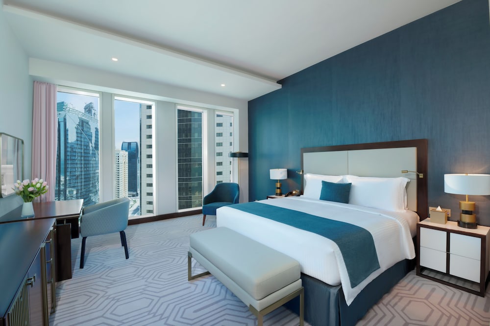 SUPERIOR, KING BED, CITY VIEW