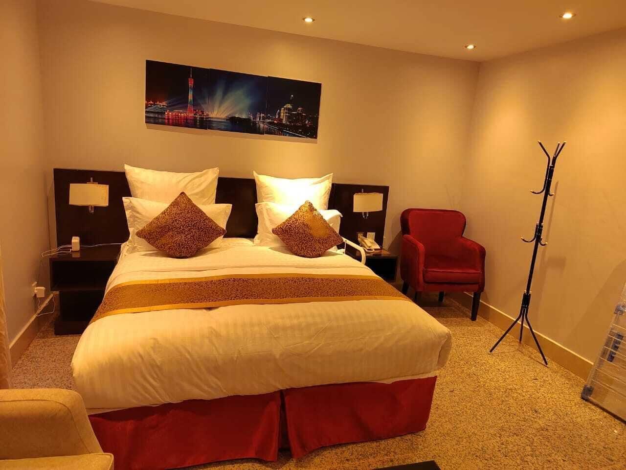 Room at Al Fahad Hotel Suites Al Tahliya, JEDDAH