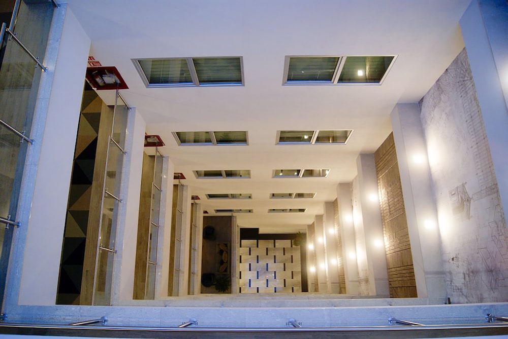 Hotel Real Maestranza 2/69