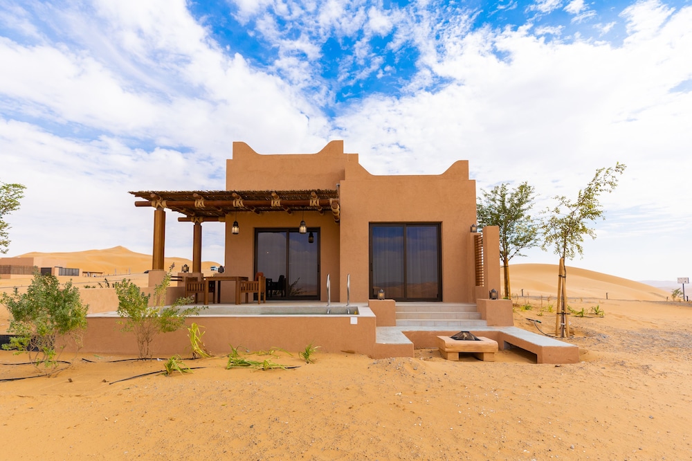 Bab Al Nojoum Bateen Liwa 49/60