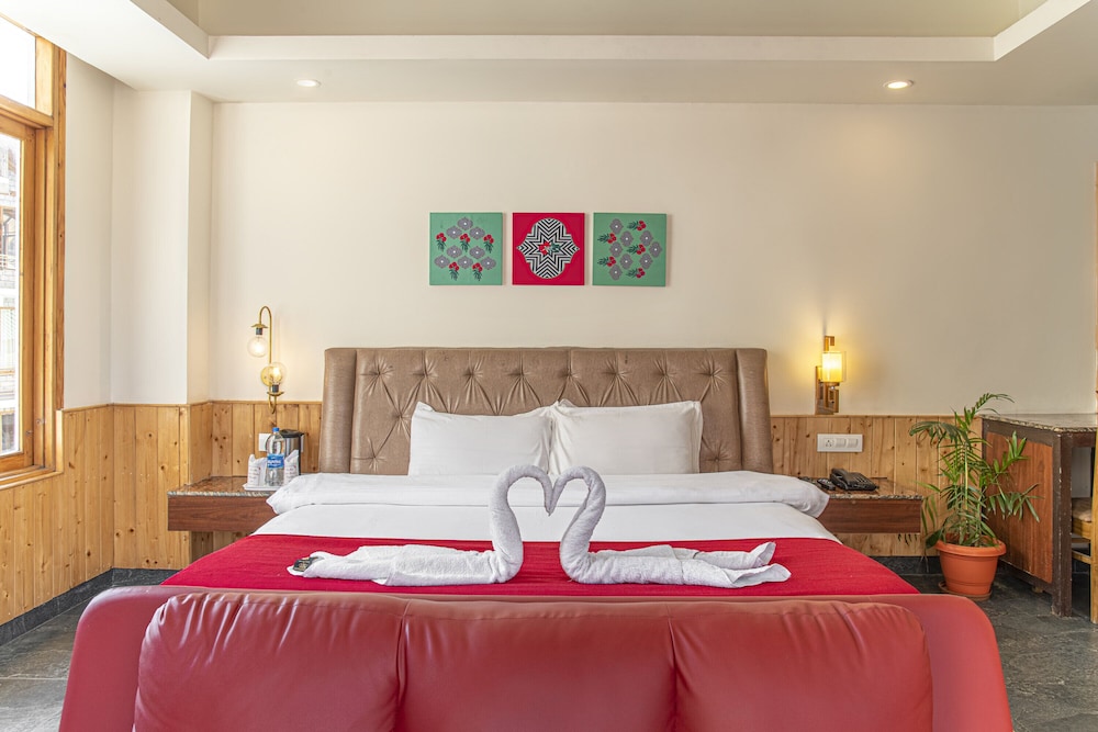 Echor Himalayan Heights Luxe Manali 16/50