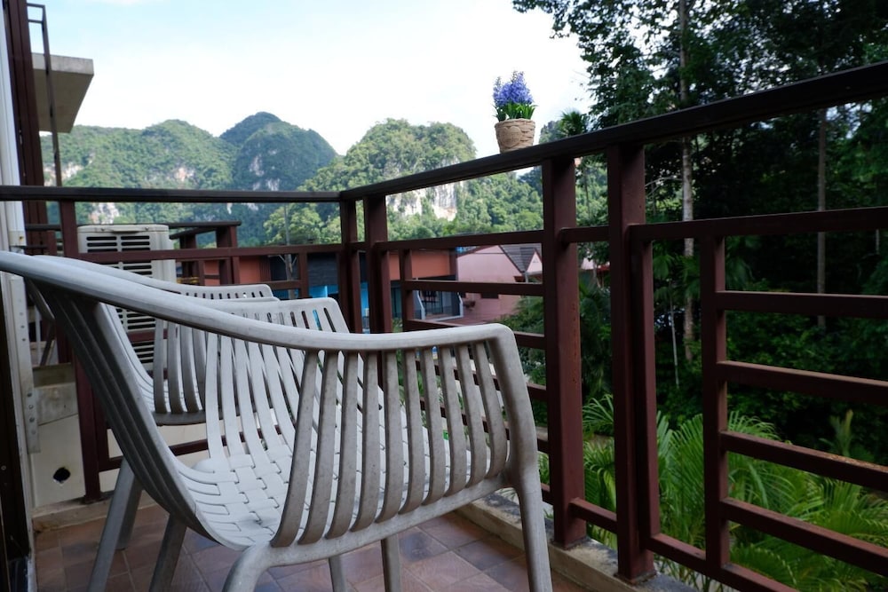 Khao Sok Nature Place 33/36