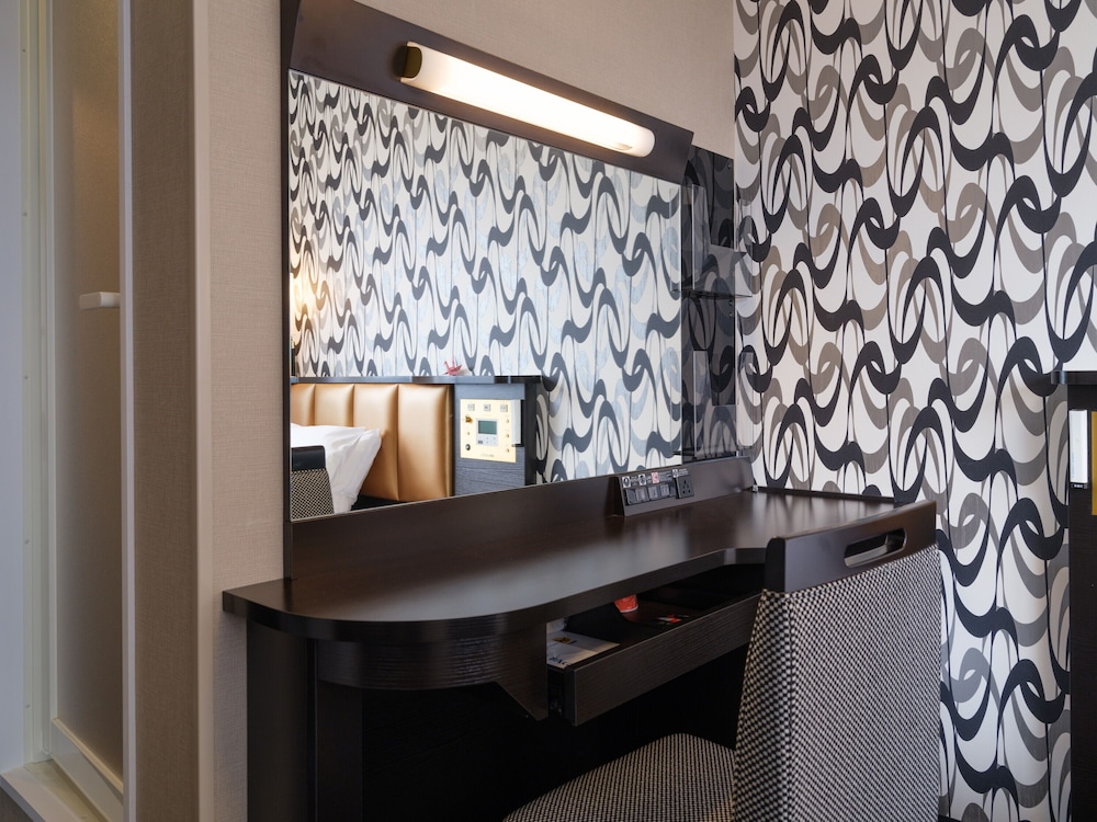 APA Hotel Toyama 9/64