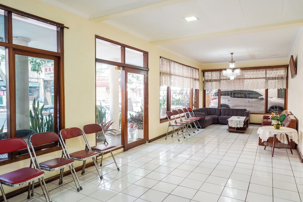 Hotel O Kebon Jeruk Near Gedung Sate Formerly Kurnia Hotel 25/29