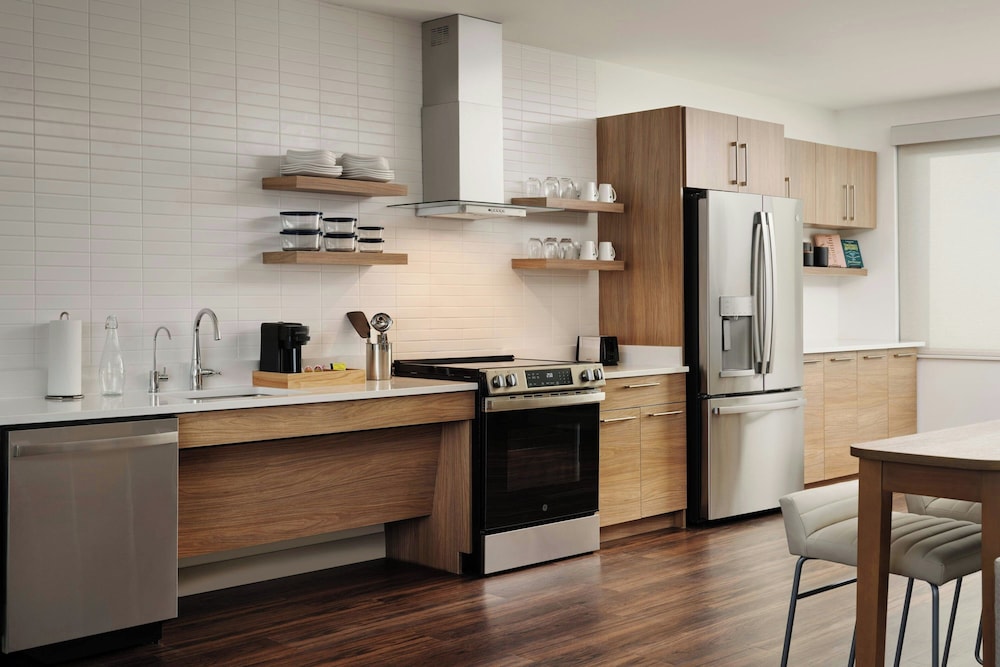 Element by Marriott Pooler Savannah Airport 24/39