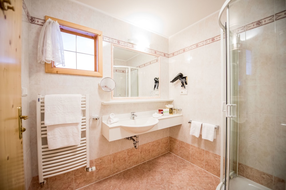 Barenhotel 42/45