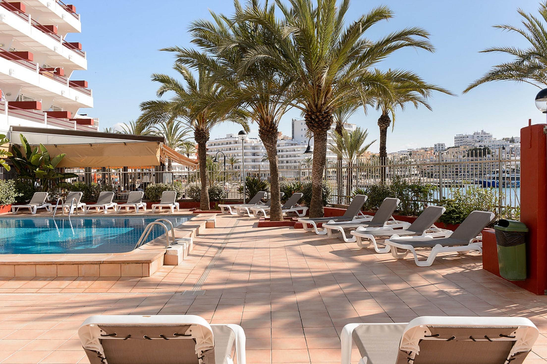 Lido Apartments 16/19