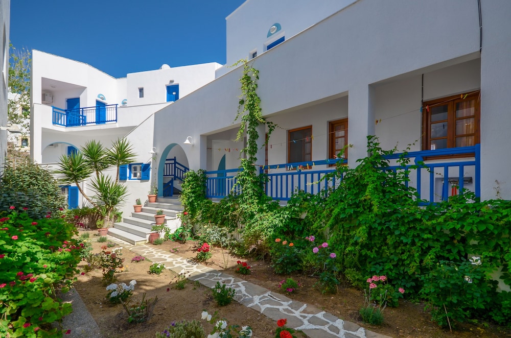 Sun Beach Hotel 49/59