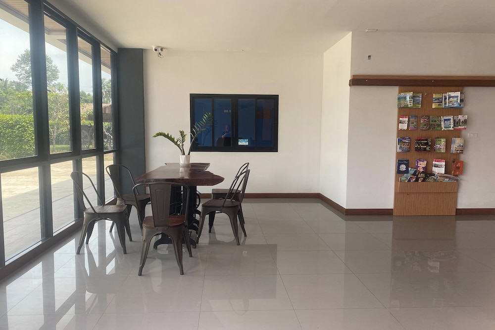 Friendly Hotel Krabi 80/94