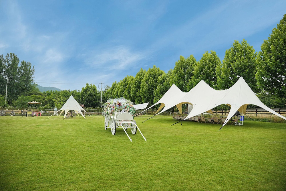 Meijie Mountain Hotspring Resort 20/43