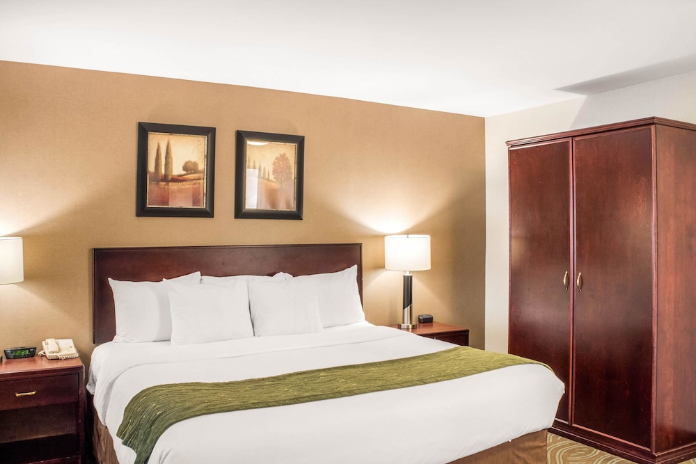 Comfort Inn Halifax NS 9/45