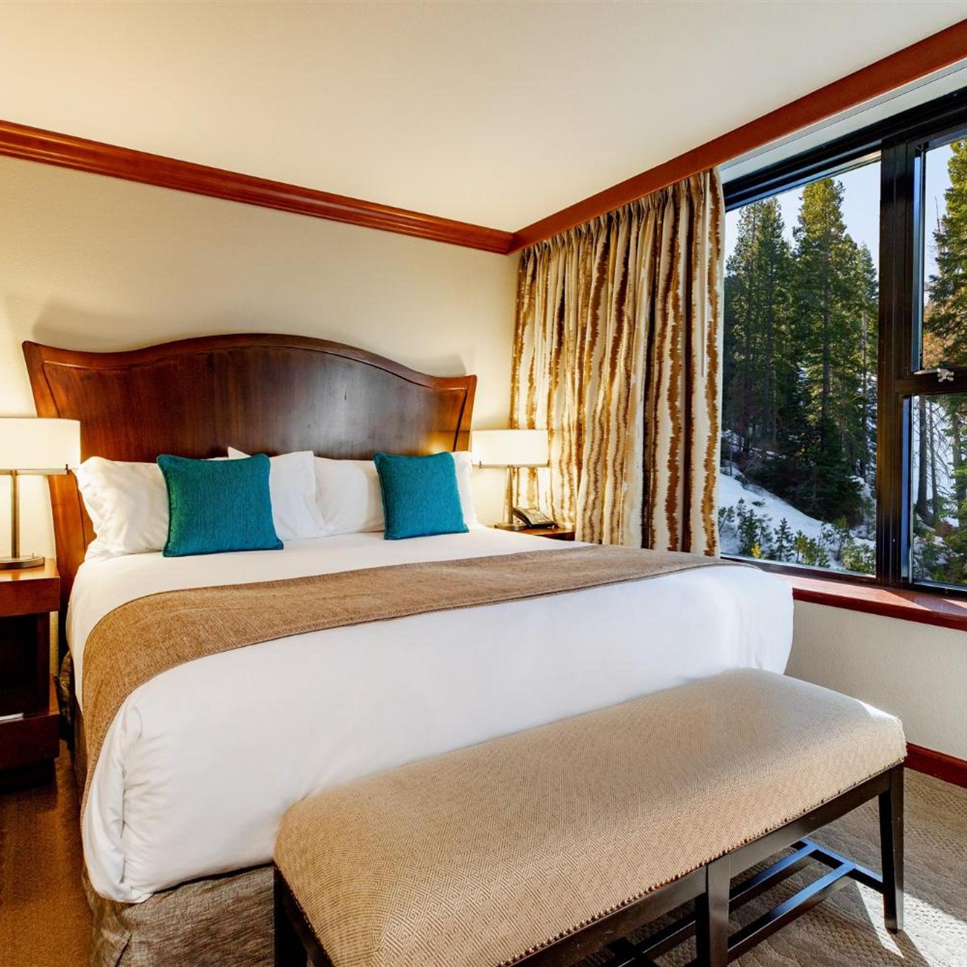 Deluxe, Suite, Valley View