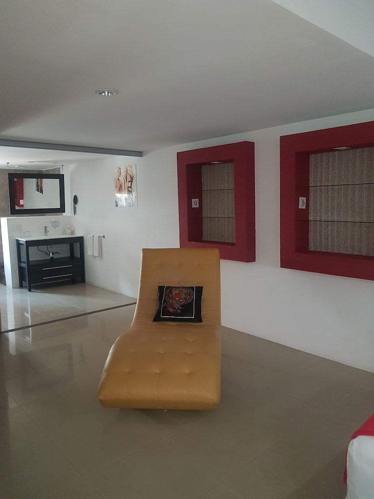 Mayafair Design Hotel 54/67