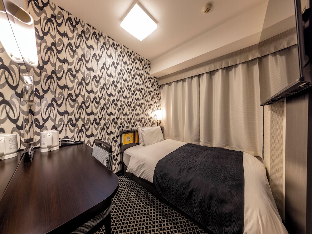 ROOM, SINGLE, SINGLE BED