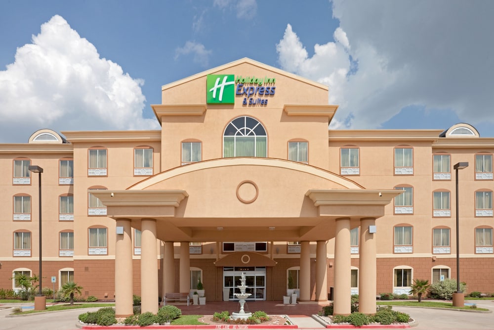 Holiday Inn Express Hotel Suites Terrell 6/64
