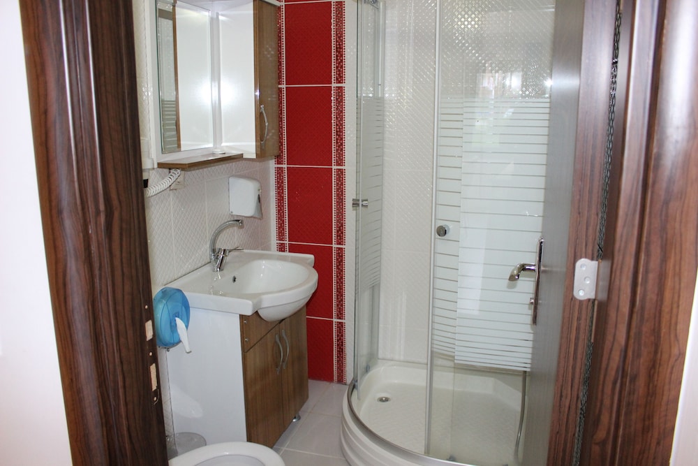 Selale Otel Ve Bungalow 48/50
