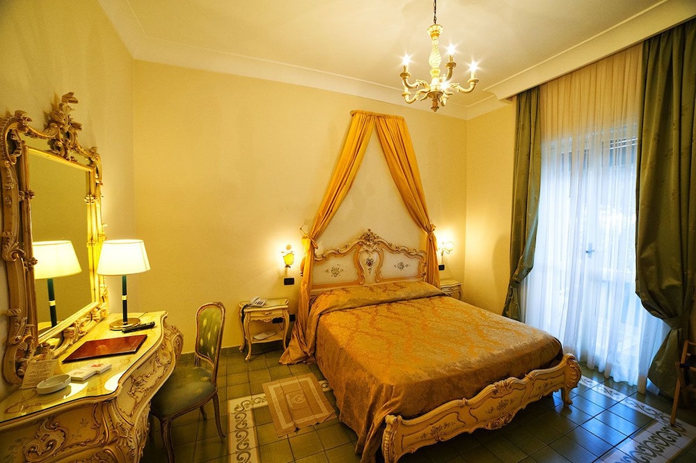 Grande Albergo Miramare 10/50