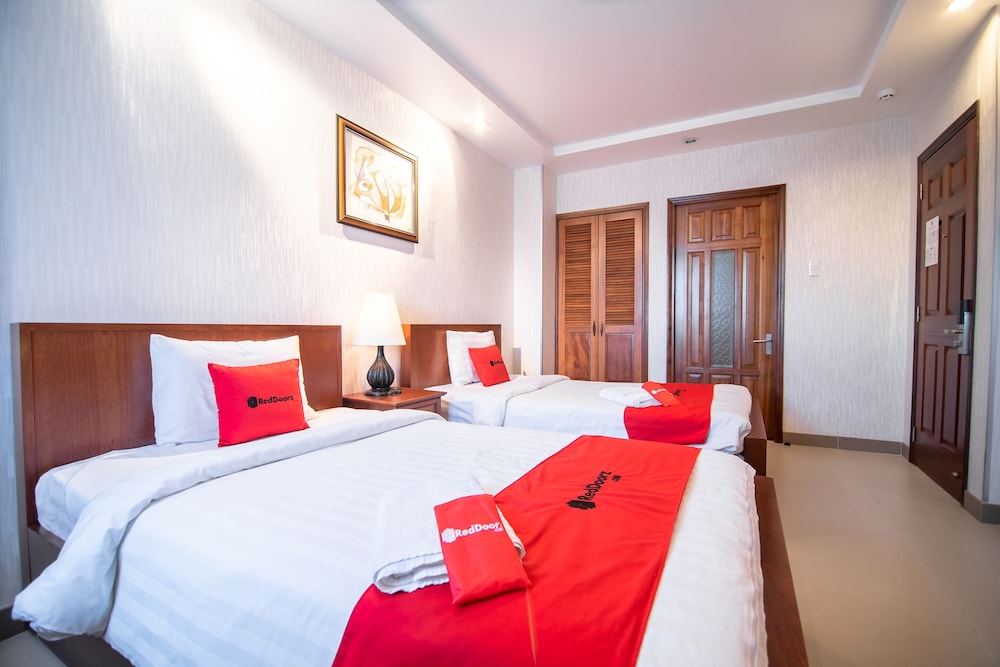 White Lion Hotel 18/36