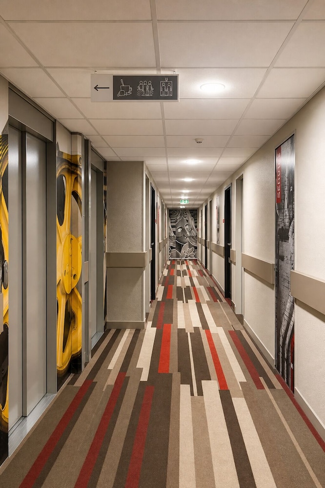 Ibis Dijon Centre Clemenceau 69/74